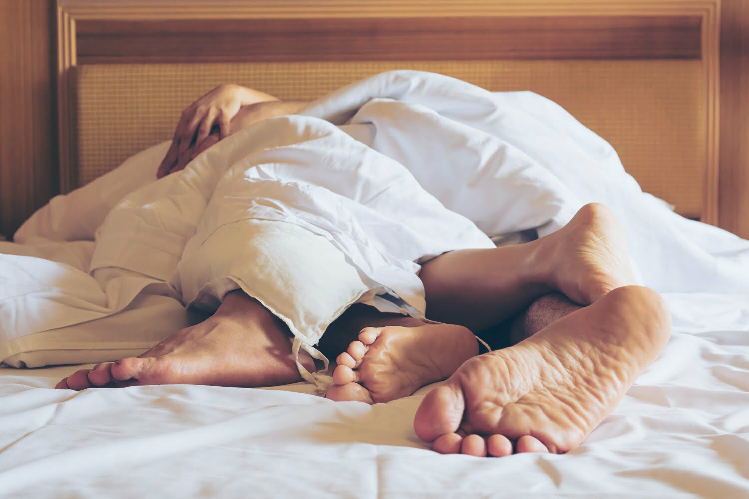 ¿Por qué tiemblan las piernas después de la relación sexual?