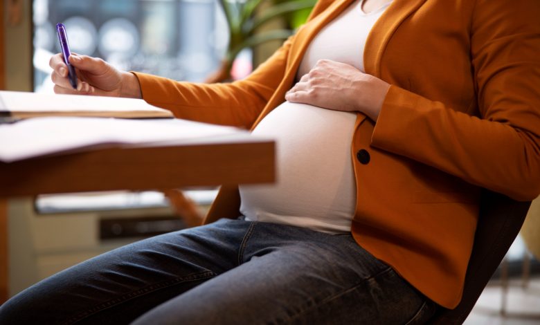 bebé - Las mejores vitaminas para las embarazadas / manchas en las axilas